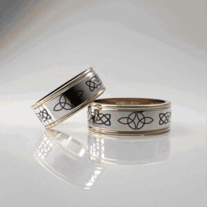 3832-11 Two Tone